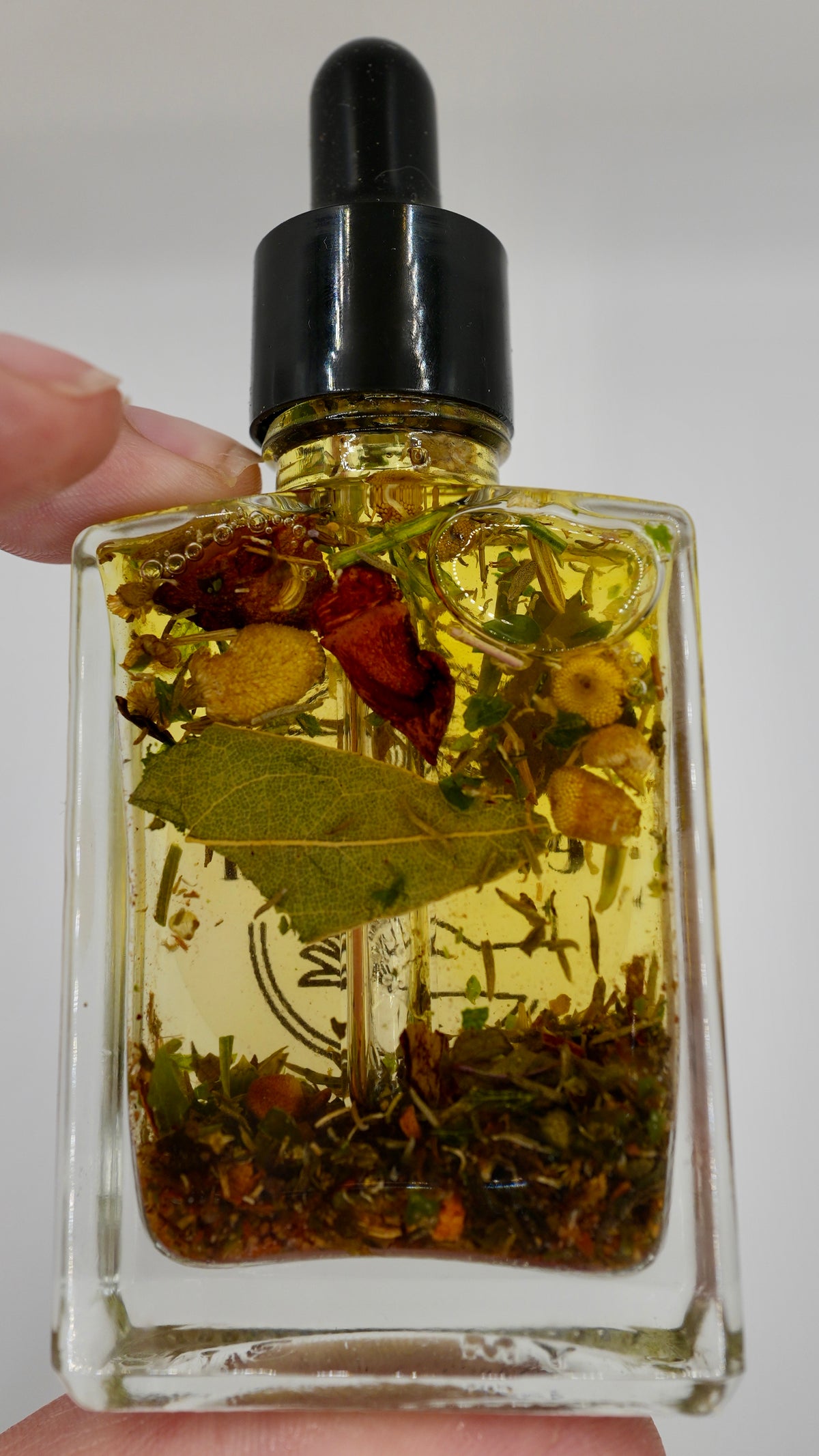 evergreen spell oil